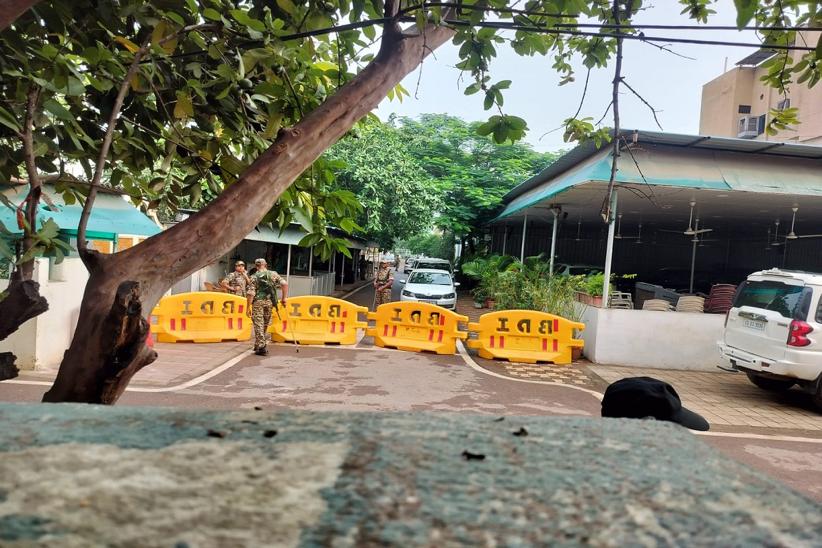 पूर्व सीएम भूपेश बघेल के घर ED की दबिश, भिलाई स्थित निवास चल रही जांच, पूर्व X पर पोस्ट कर लिखा